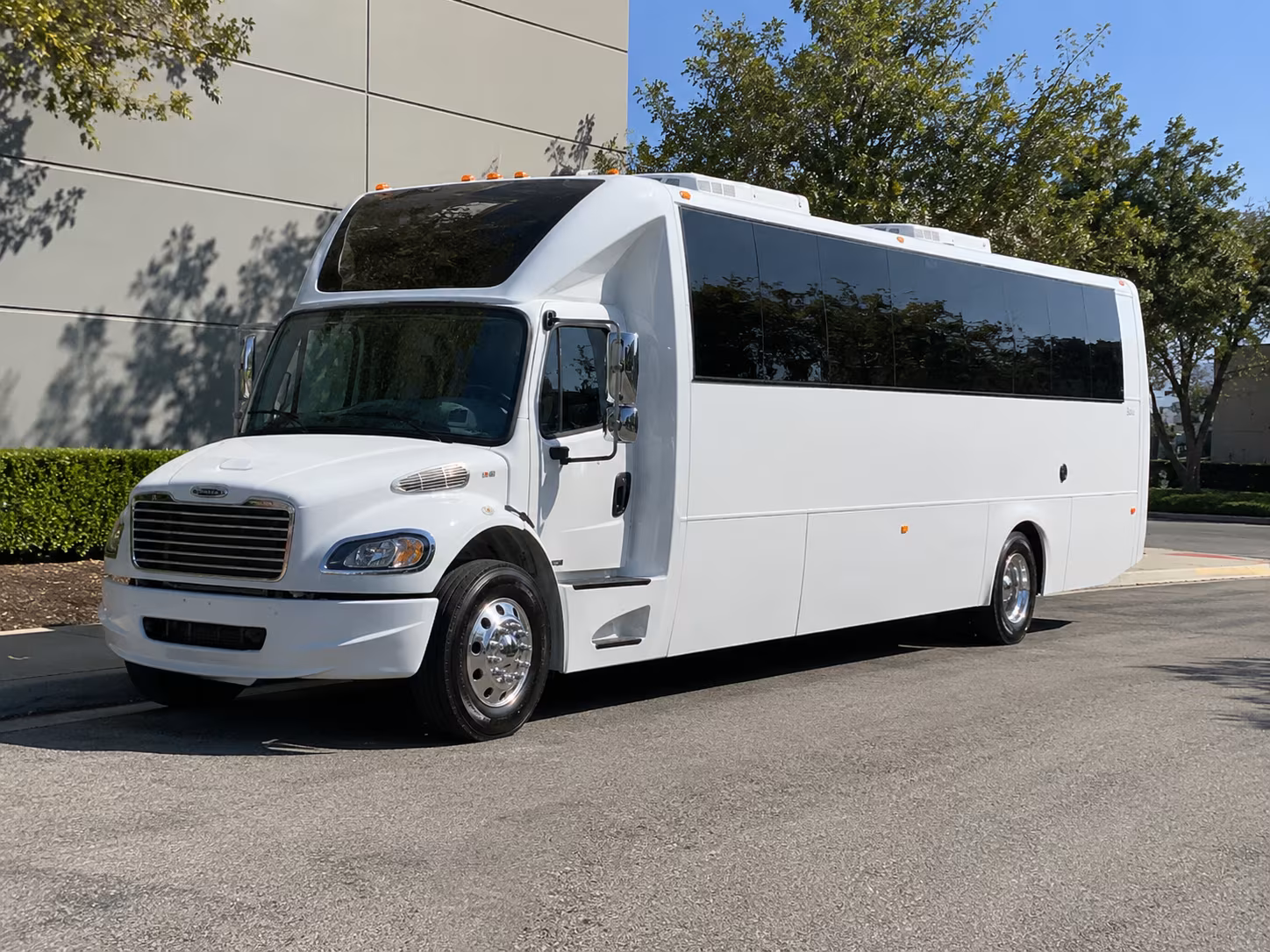 50 Passenger Party Bus Exterior