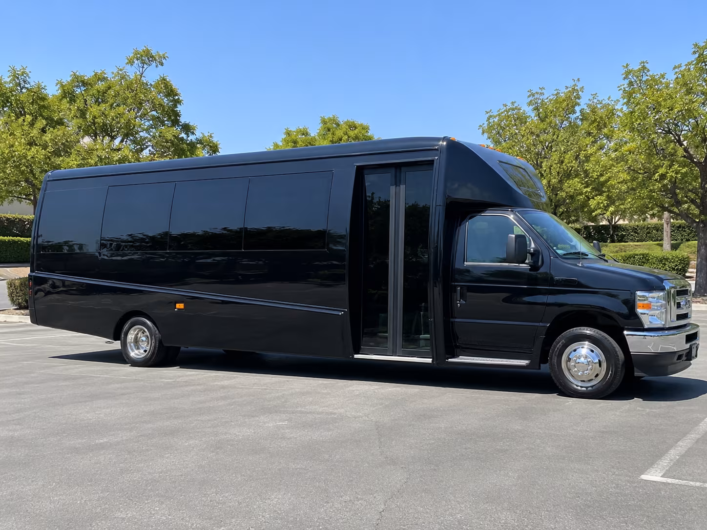 Kansas City Corporate Transportation party bus exterior
