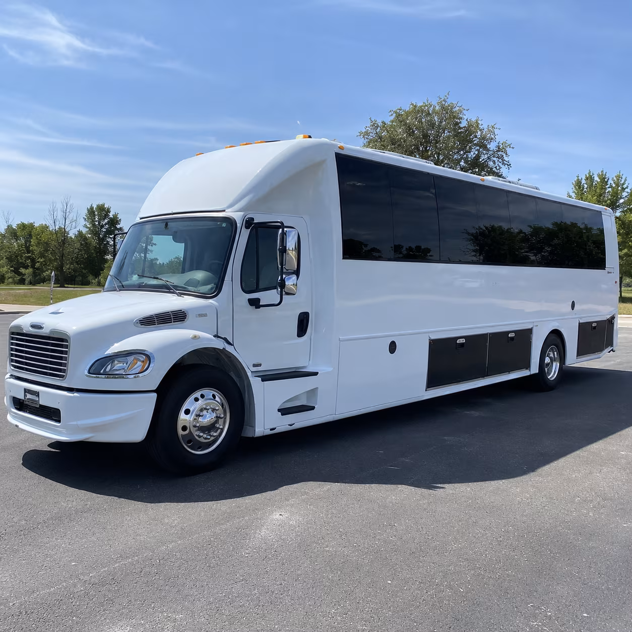 Kansas City Winery Tour & Pub Crawl Transportation party bus exterior