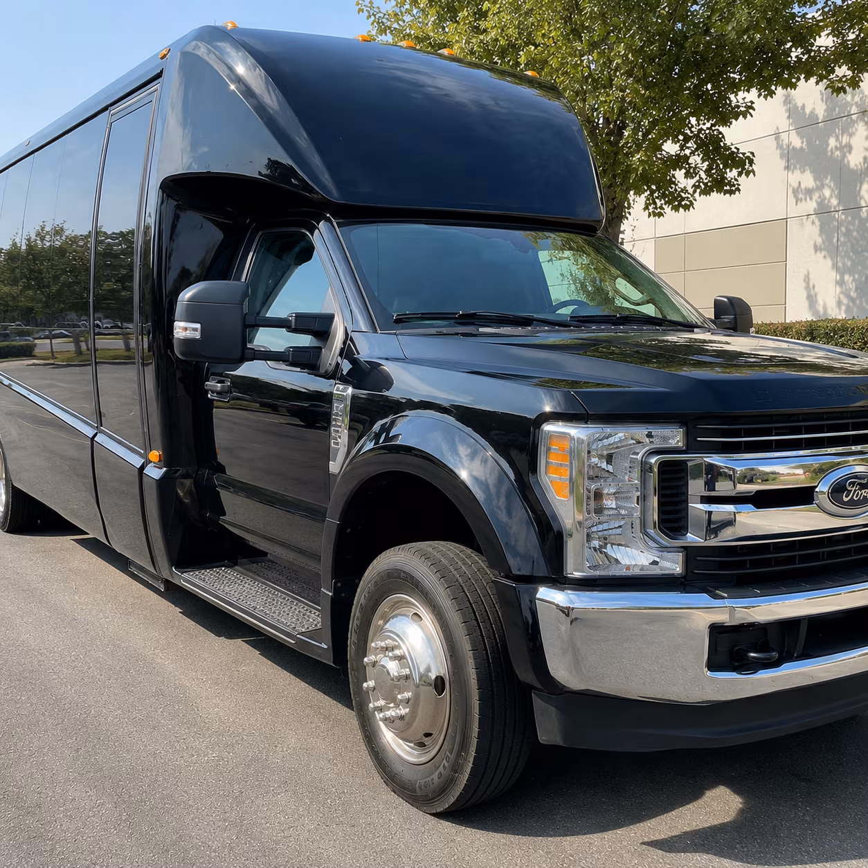 Shawnee Wedding Transportation & Shuttle Service