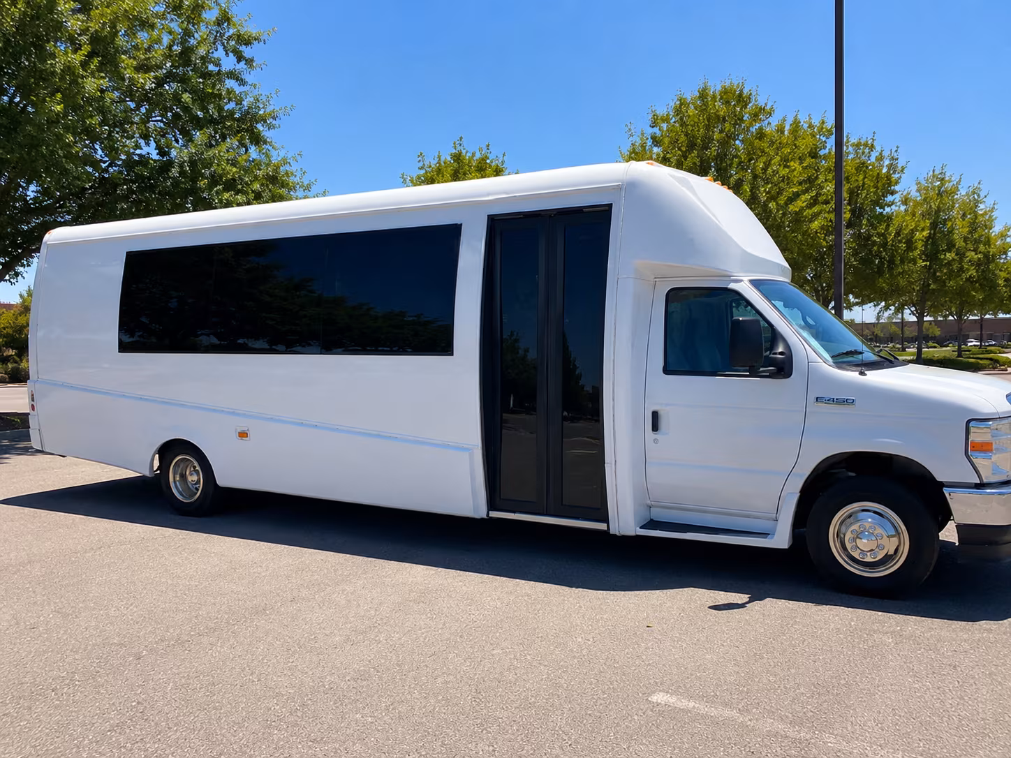 Shawnee Winery Tour & Pub Crawl Transportation