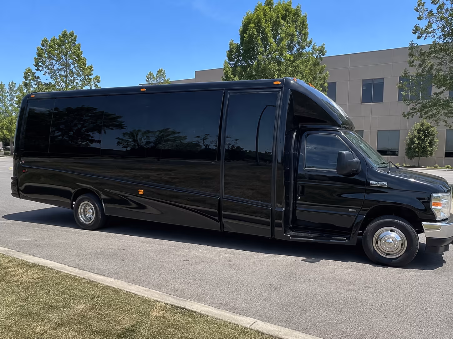 Kansas City Wedding Transportation