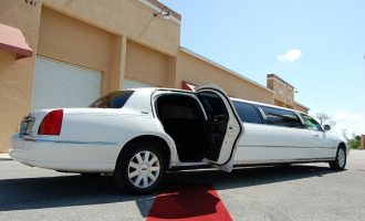 lincoln stretch limo Kansas City